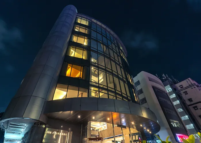 The Mirador Hotel Mumbai 