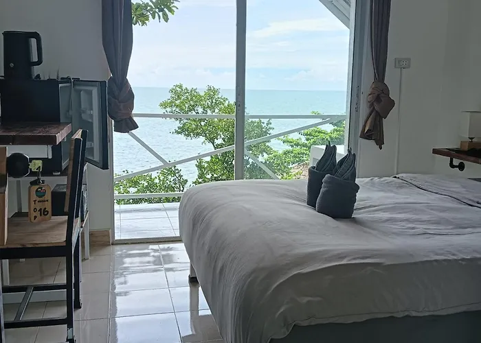 Cliff Cottage