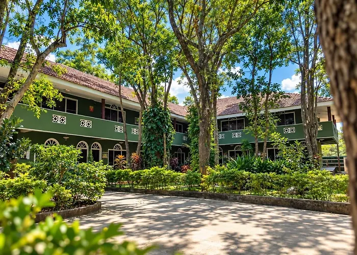 Hotel Eden Garden