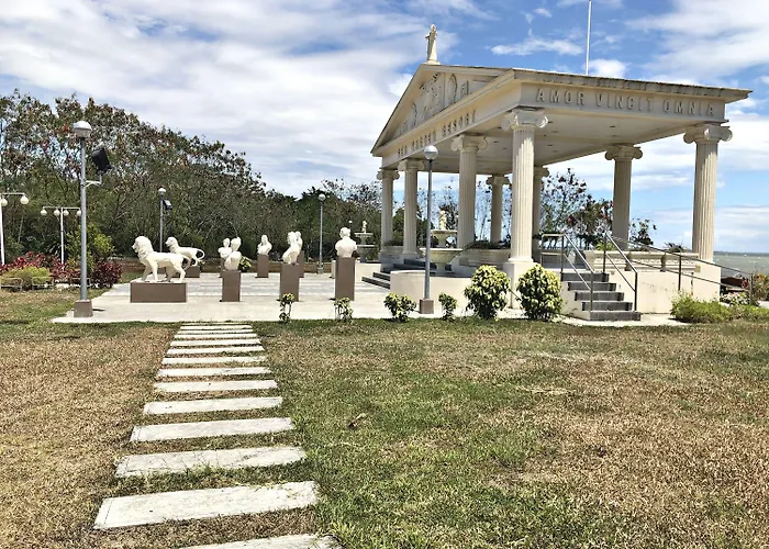 Sea Garden Resort Iloilo Pavia