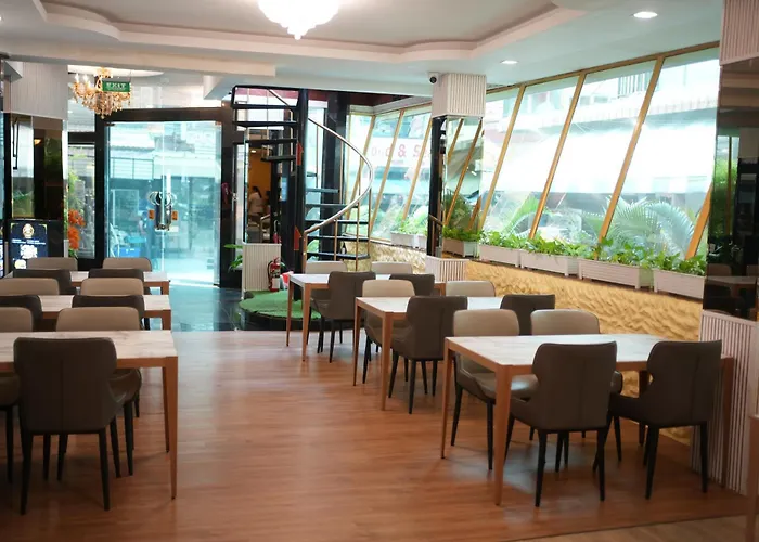 Penthouse Pattaya Hotel