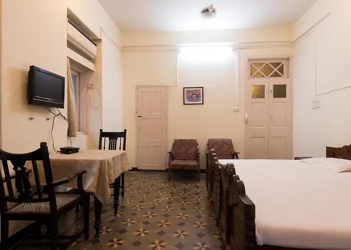 Bed And Breakfast At Colaba Mumbai 