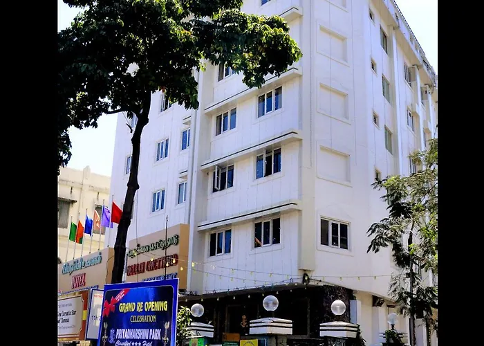 Priyadarshini Park