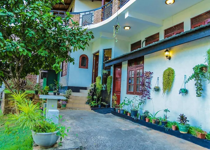 Kandyan Hideout