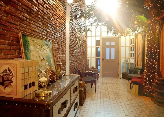 Hide&Seek Boutique Hometel Bangkok
