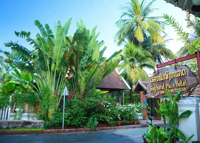 Singharat Boutique House