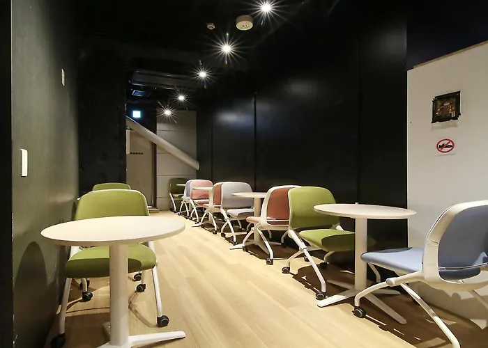 Capsule Hotel Transit Shinjuku Tokio